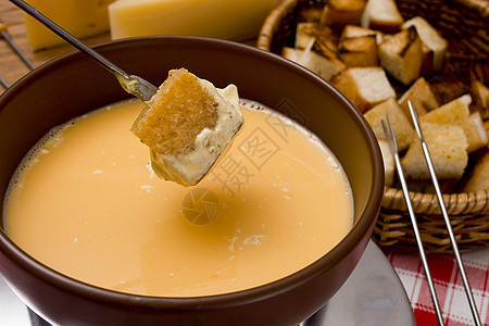 煮奶酪甜点文化餐厅黄色面包午餐美食盘子小吃传统食物图片