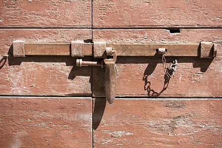 旧的生锈锁古董钥匙红色挂锁金属工具安全建筑学图片