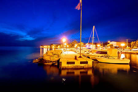 Zadar夜视附近Diklo村图片