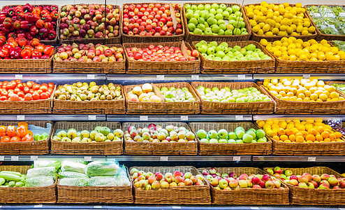 超市货架上新鲜水果和蔬菜店铺杂货店萝卜零售商业产品顾客购物中心食物市场图片