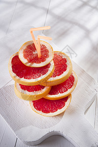 红葡萄树切片水果红色饮食橙子热带食物图片