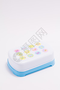 肥皂盒阴影盒子肥皂白色配饰蓝色背景图片