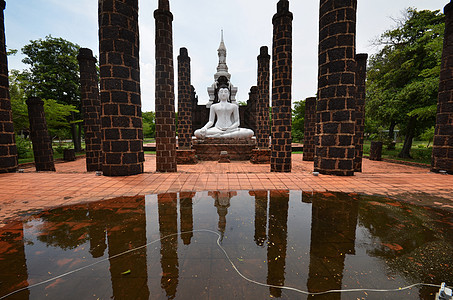 泰国历史古老的Sukhothai镇傀儡宝塔公园旅游文化遗产王国艺术寺庙纹理图片