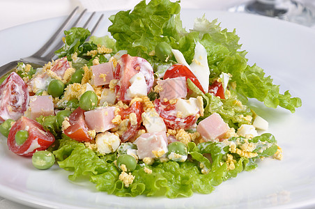许多成分沙拉蔬菜奶酱时间盘子午餐蛋黄营养地酸奶晚饭小菜图片