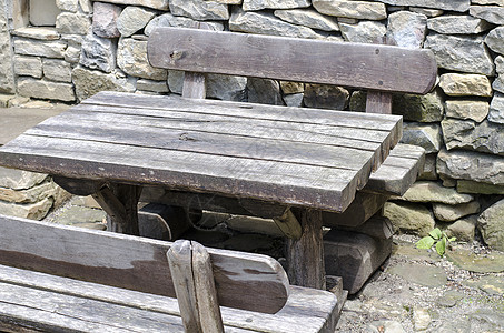 木制桌和椅子木头花园公园国家家具露台场地森林座位桌子图片