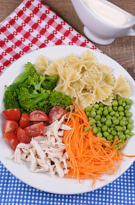 花椰菜沙拉盘子小菜时间奶酱烹饪午餐营养地肉汁酸奶蔬菜图片