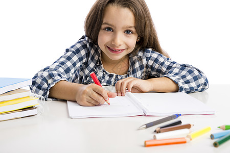 小女孩在画画孩子们彩色铅笔教育快乐微笑女孩学生女学生童年图片