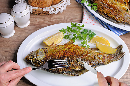 炸鲑鱼菜单糖尿病海鲜午餐肥胖饮食时间刀具柠檬营养图片