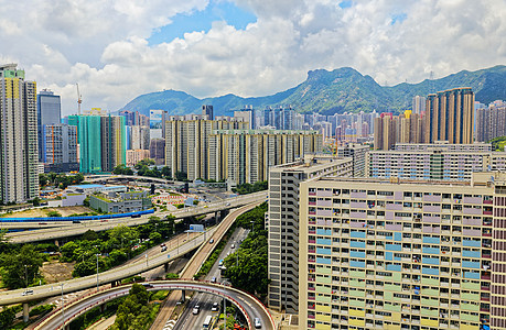 有地标性狮子山的香港公共屋苑不动产景观高楼住房贫民窟土地建筑城市财产窗户图片