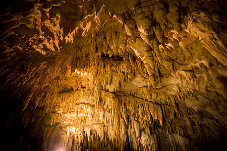 Stalactite 地下洞穴图片