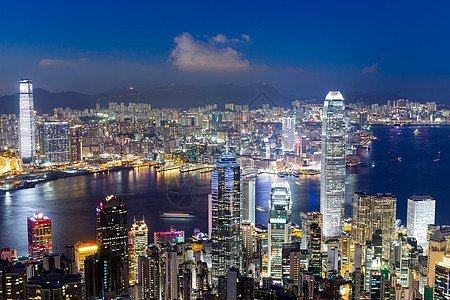 夜里香港市风景金融经济市中心旅行天空假期商业景观顶峰旅游图片