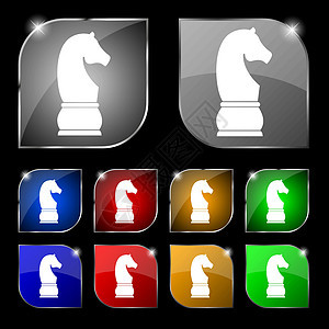 国际象棋骑士图标标志 套与强光的十个五颜六色的按钮 韦克托图片