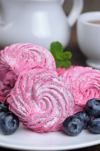 自制蓝莓zephyr糖果生日餐具盘子美食浆果美味蛋糕食物花絮背景图片