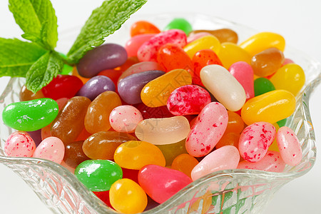 果糖豆软糖口味团体糖果盘子水果味糖豆甜点图片
