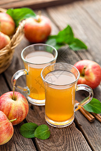 苹果酒酒精玻璃食物水果红色肉桂乡村果汁杯子液体图片