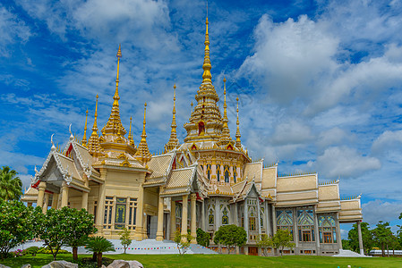 寺旅行寺庙建筑旅游宗教地标天空图片