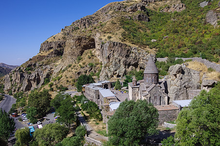 亚美尼亚中世纪盖格哈德修道院建筑群的顶端视图图片