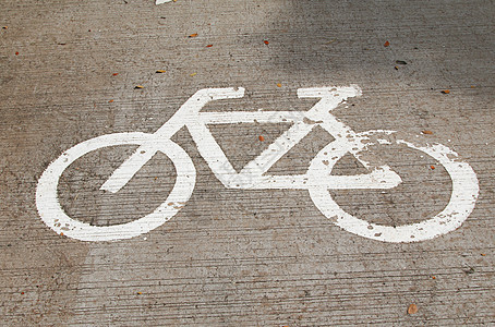 道路上的自行车标志运动路标安全车道路面公园旅行环境街道轮子图片