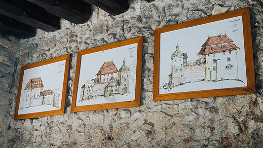 Korzkiew城堡建于14世纪中叶图片