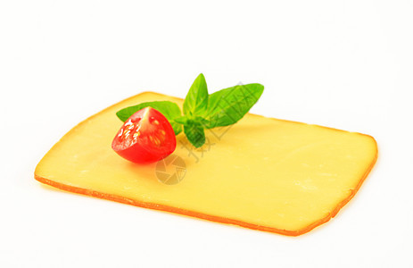 烟熏奶酪切片熏制小吃奶制品冷盘食物黄色图片