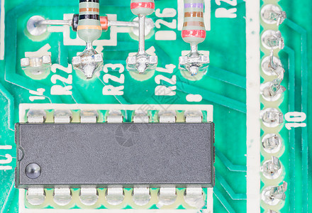 电路板上的冷凝器和阻力组装硬件芯片打印制造业电阻器电子电气微电路电路电脑图片