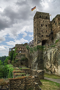 莱茵河Sankt Goar村附近Rheinfels城堡图片