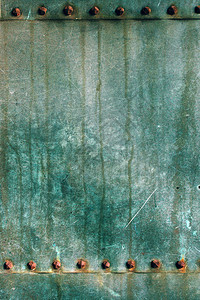 氧化铜板表面纹理黄铜划痕金属氧化风化材料蓝色腐蚀绿色盘子图片