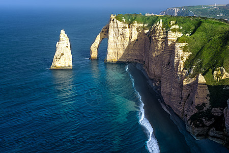 法国Etretat悬崖吸引力天线海滩粉笔地标海岸支撑旅行石头旅游图片