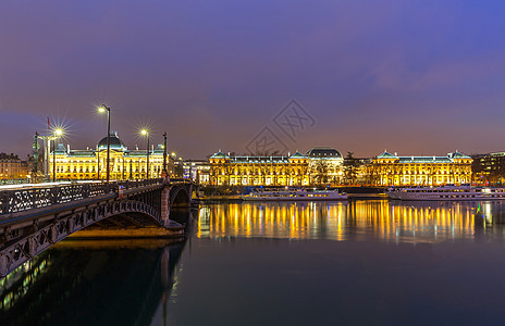 法国里昂大学桥地标城市景观建筑学反射建筑旅行大学照明场景图片