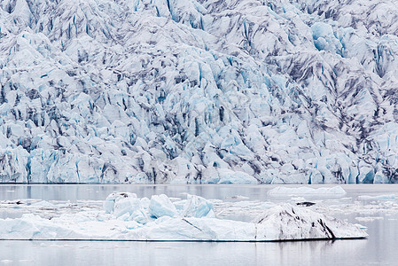 Jokulsarlon是冰岛东南部的一个大型冰川湖公园海景冰川风景灾难冰山荒野地形寂寞野生动物图片