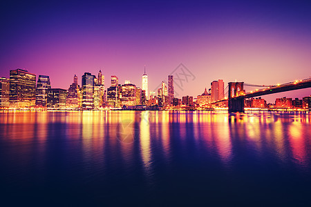 紫色曼哈顿图片