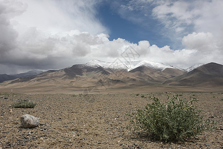 联邦的帕米尔地区俄罗斯联邦中亚山地景观场景旅游岩石国家顶峰假期爬坡城市森林自然背景