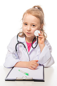 女孩7年 在医生的西装游戏中 带着听诊器图片