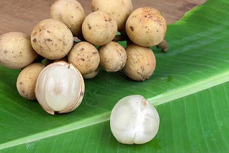 寄生物或长孔水果卫星蓝草独库甜点农业食物黄色饮食热带营养图片