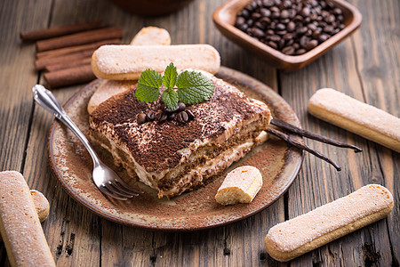 蒂拉米苏蛋糕奶油巧克力食物甜点咖啡图片
