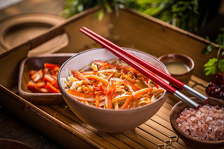 蔬菜炒面面油炸餐厅美食胡椒炒锅盘子筷子食物蔬菜午餐图片