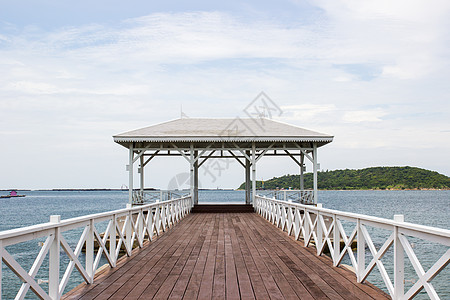 Koh Sichang的Asadang桥Pier天空海滩白色景点晴天木头旅游蓝天码头阳光图片