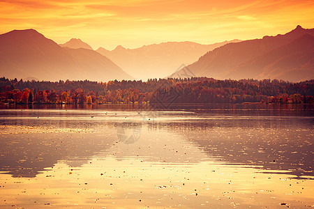 德国巴伐利亚斯塔塞尔西湖图片