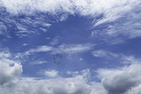 蓝天空和乌云美丽白色阳光天空风景自由云景蓝色活力天气图片