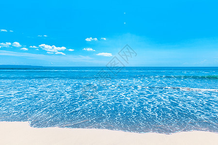 海滩和热带海海浪假期蓝色天空晴天白色地平线旅行冲浪海岸图片