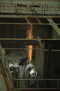 工作焊接工金属制造制造商闪光职场技术造船维修建造劳动图片