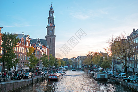 阿姆斯特丹市风景和尼黑兰的威斯特克教会自行车历史首都城市运输景观建筑房子建筑学图片