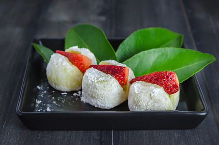 日式日本甜点营养盘子传统美食文化水果年糕面包食物红色图片