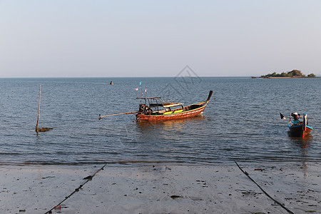 Koh sukorn海上渔船图片