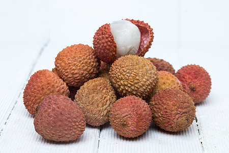 碱树果热带亚热带木头食物粉色白色红色荔枝水果营养图片
