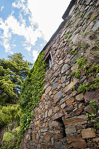葡萄牙典型的先歇式家庭村庄乡村旅游房子游客手工丘陵建筑学石头工艺图片
