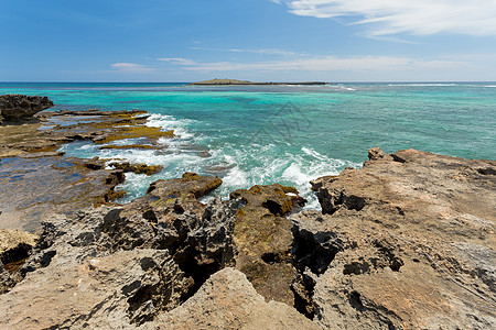 马达加斯加安齐拉纳纳 迭戈苏亚雷斯海岸风景场景海洋海岸线晴天旅行棕榈蓝色异国图片