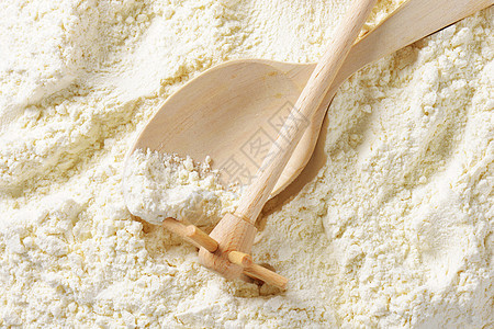 小麦面粉和烹饪用具炊具食物用途糕点粉末打浆机烘烤地面白色勺子图片
