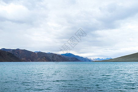 庞湖湖旅行自然景观目的地天空地区岩石石头图片