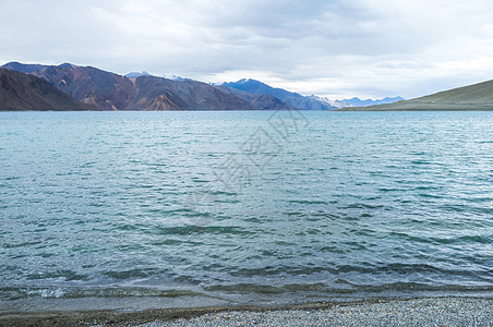 庞湖湖目的地地区石头自然景观岩石天空旅行图片